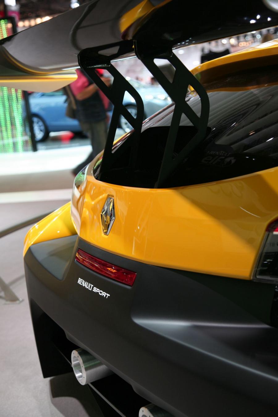  Renault Megane Trophy 2009 года  (фото 41 из 56)